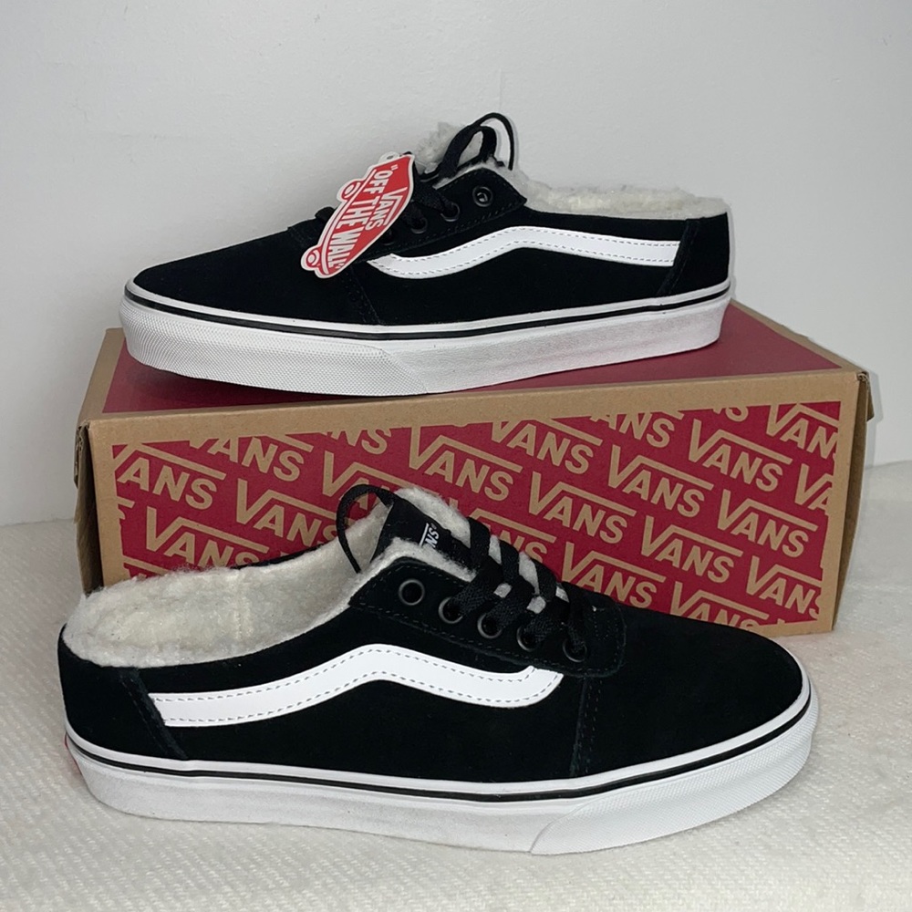 Vans Women's Ward Mules Slip-on Shoes Suede Sherpa-Lined Black/White Stripe